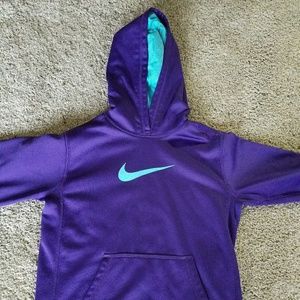 Nike hoodie girls